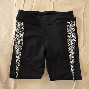 Under Armour Athletic Capri Leggings Women Black Camo